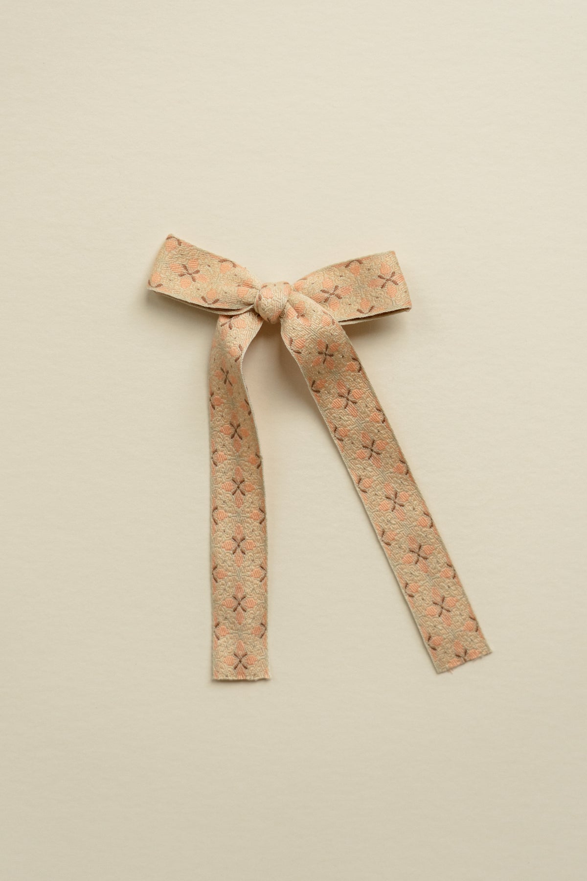 Long Tail ~ Peaches & cream