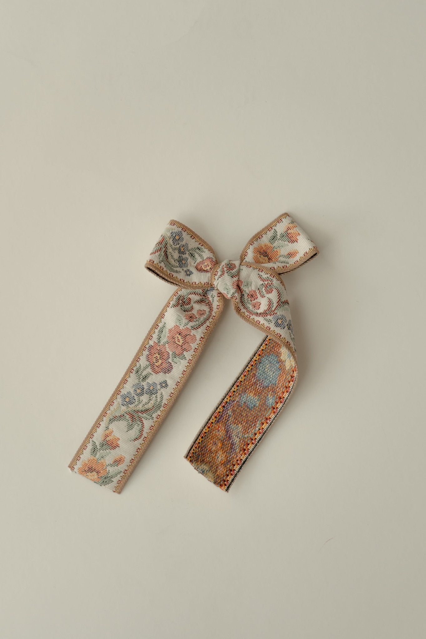 Long Tail ~ Ember - Renny & Blu