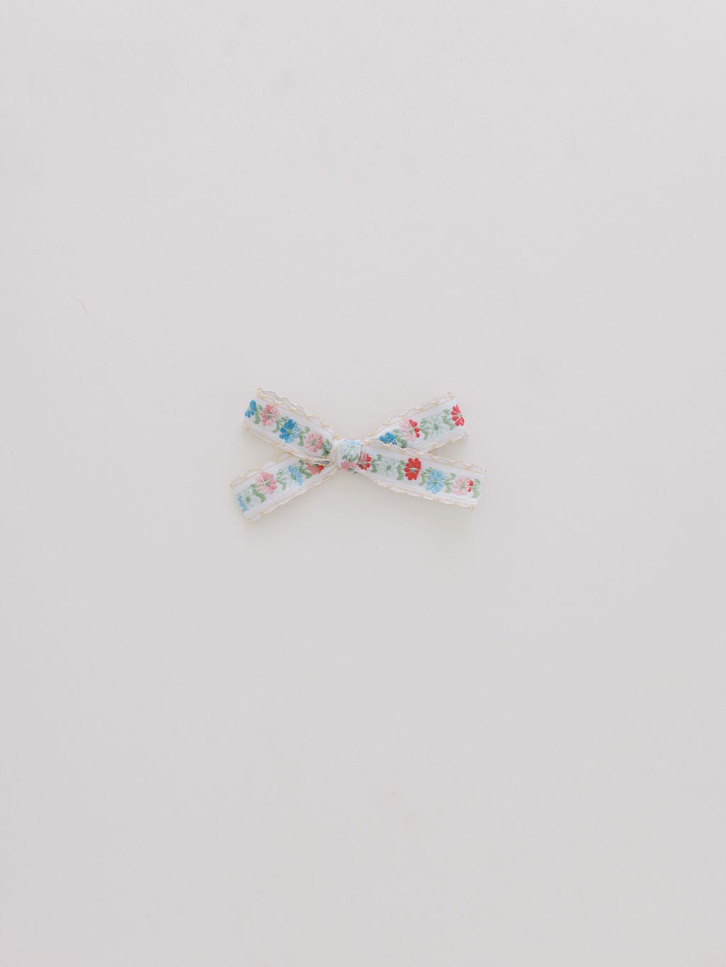Pinwheel bow ~ Della - Renny & Blu