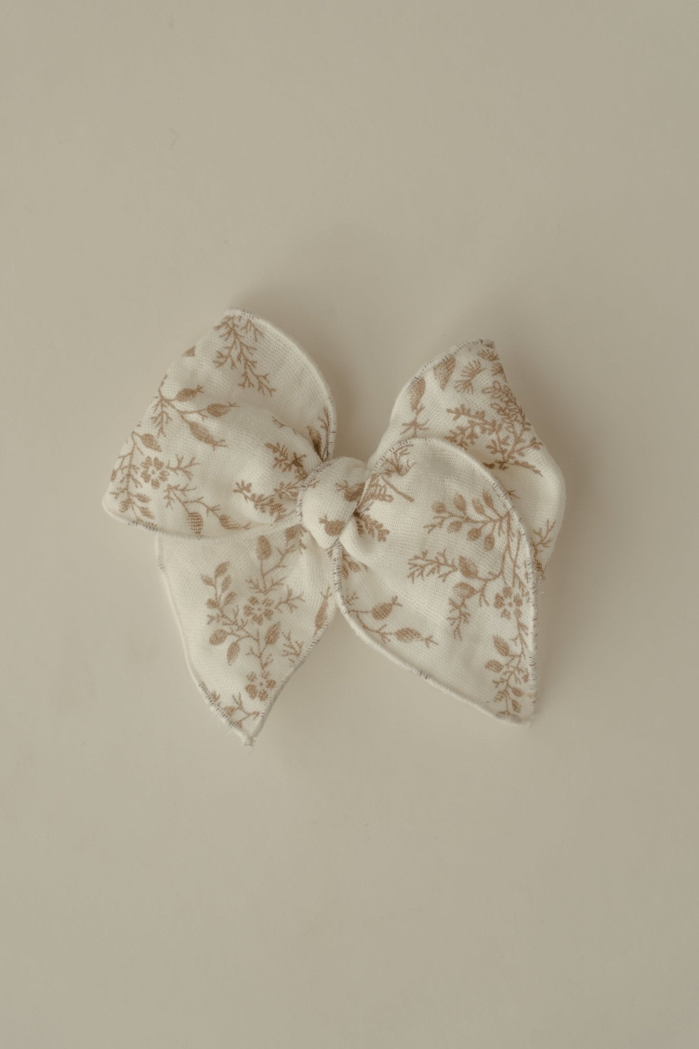 Small Fable Bow ~ - Renny & Blu