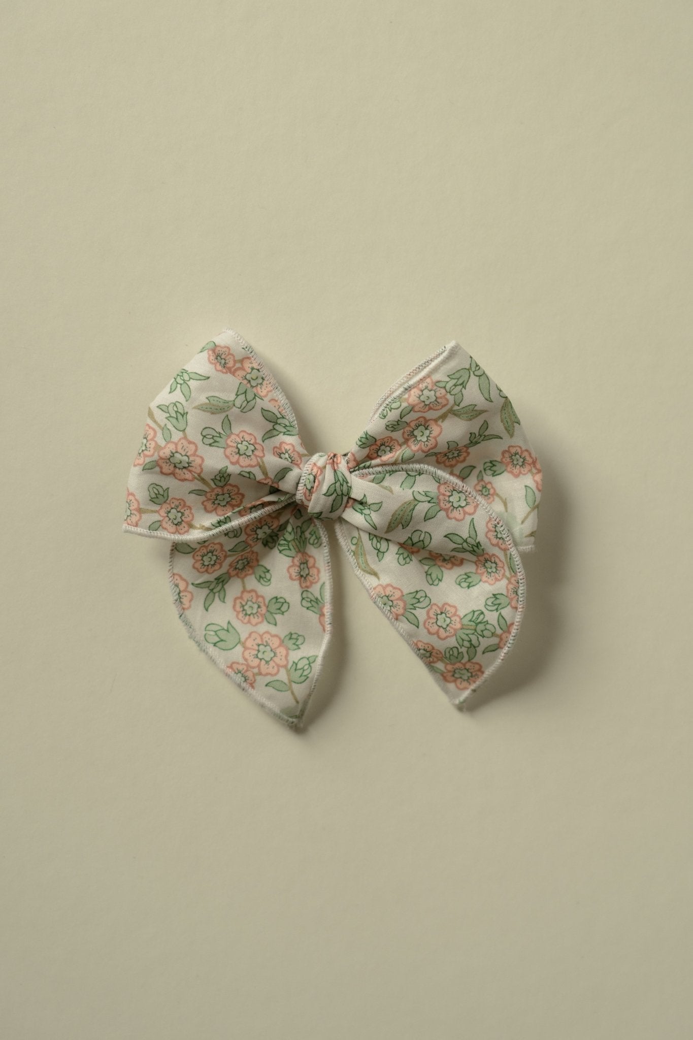 Small Fable Bow ~ Juniper - Renny & Blu