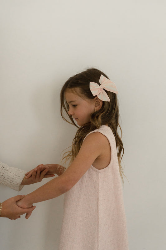 Small Fable Bow ~ Pippa