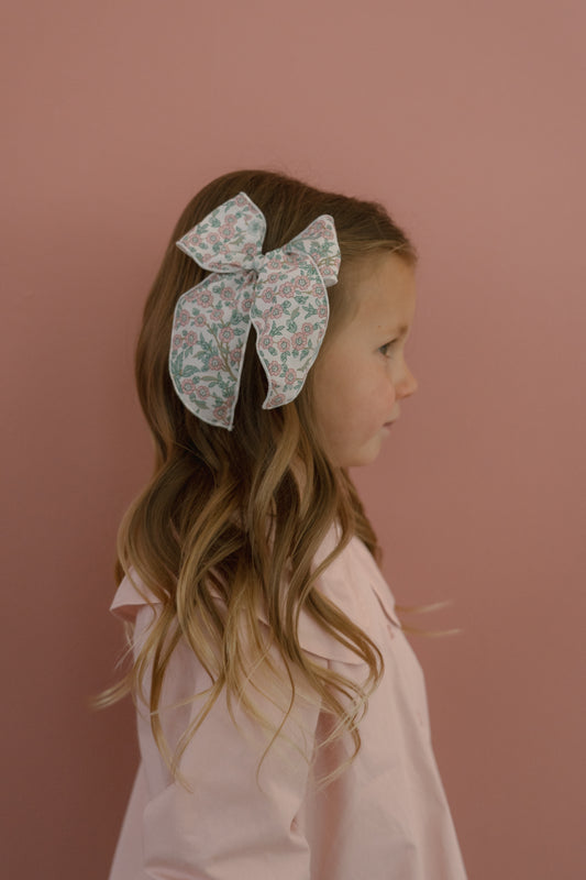 Fable Bow ~ Juniper
