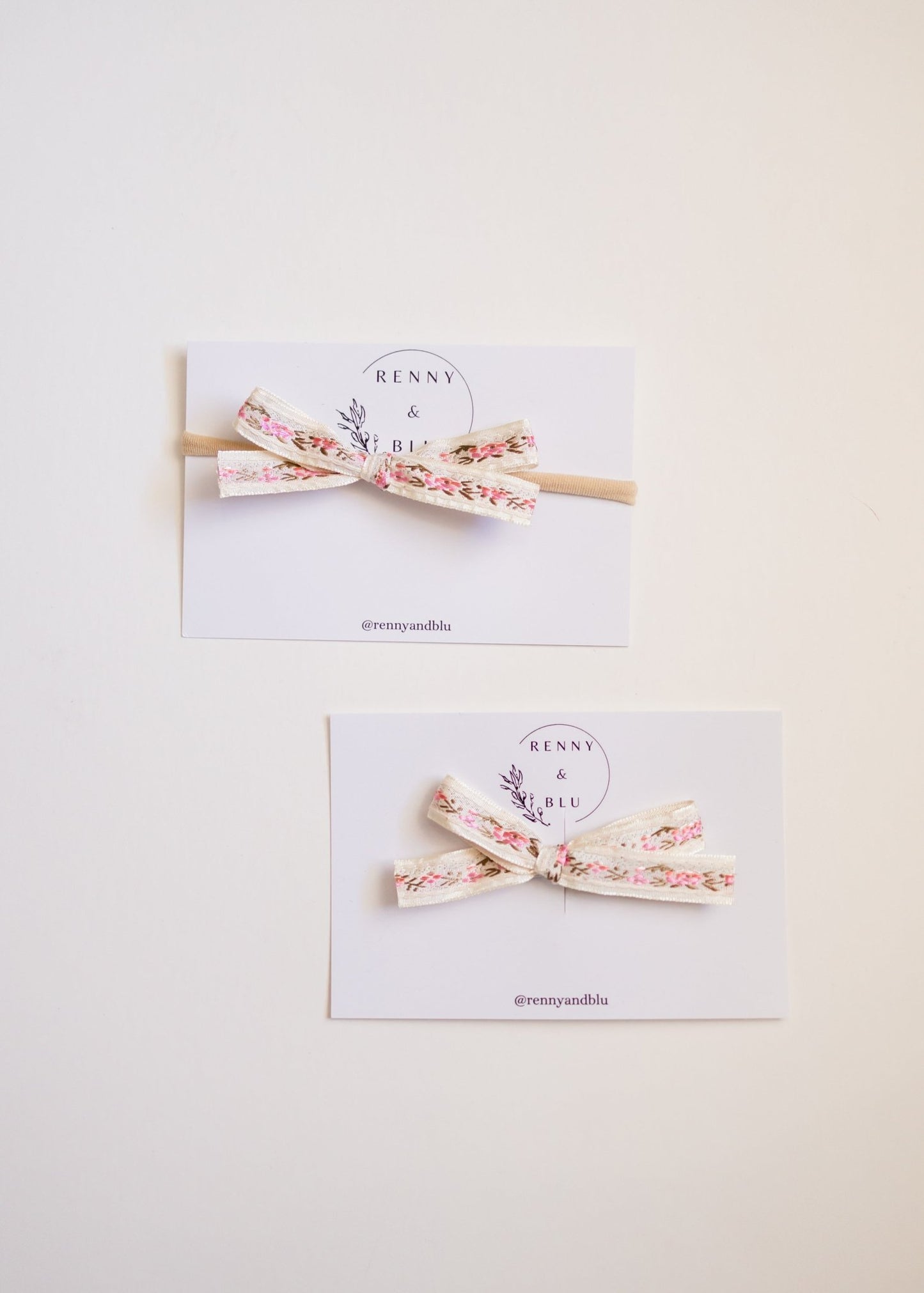 Pinwheel bow ~ Juliet - Renny & Blu