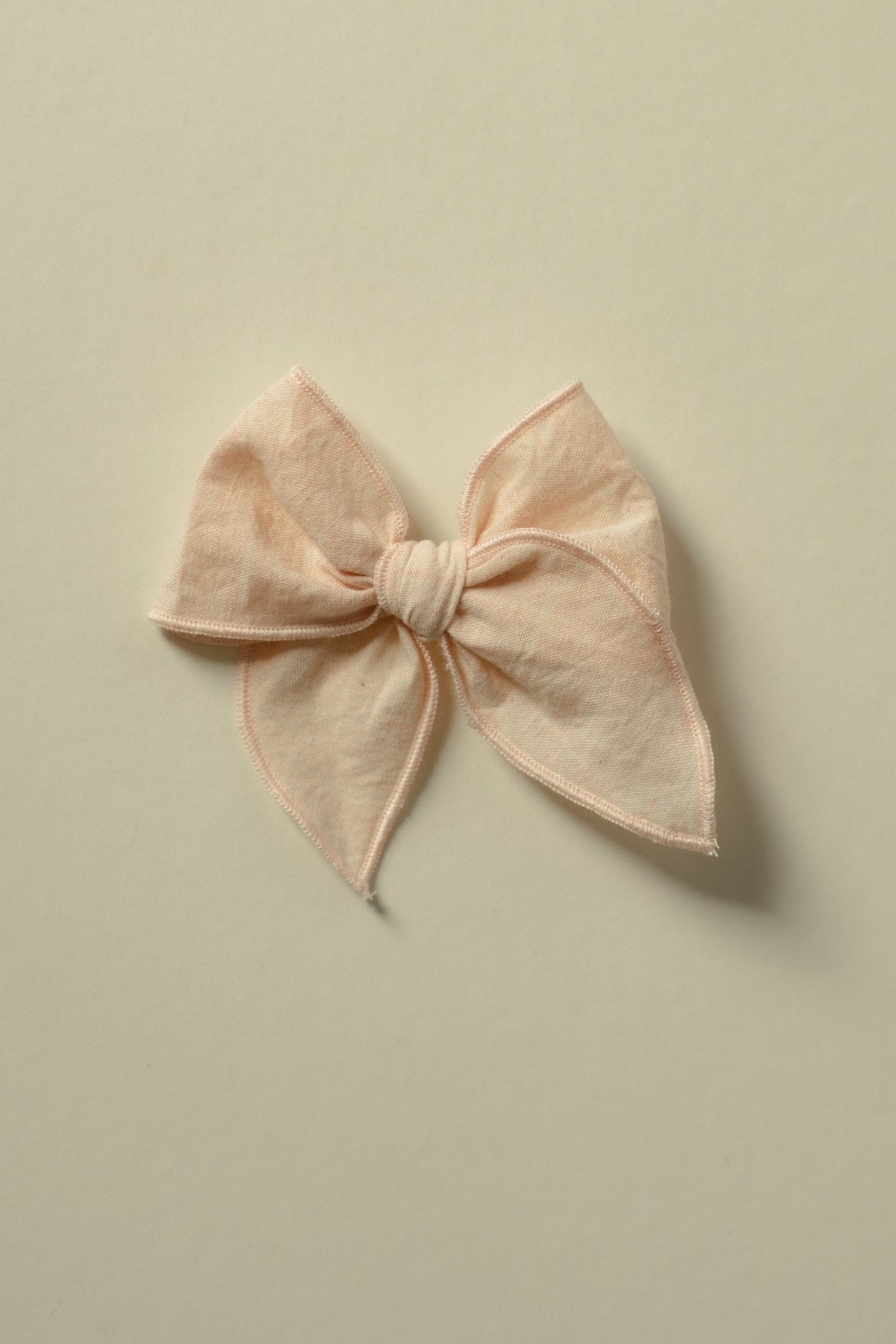 Small Fable Bow ~ Lyra - Renny & Blu