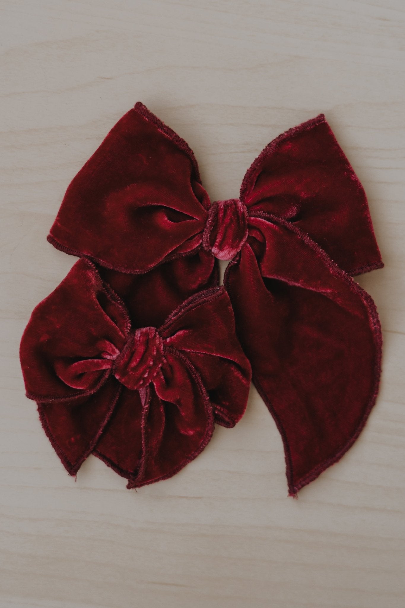 Fable bow ~ Smitten - Renny & Blu